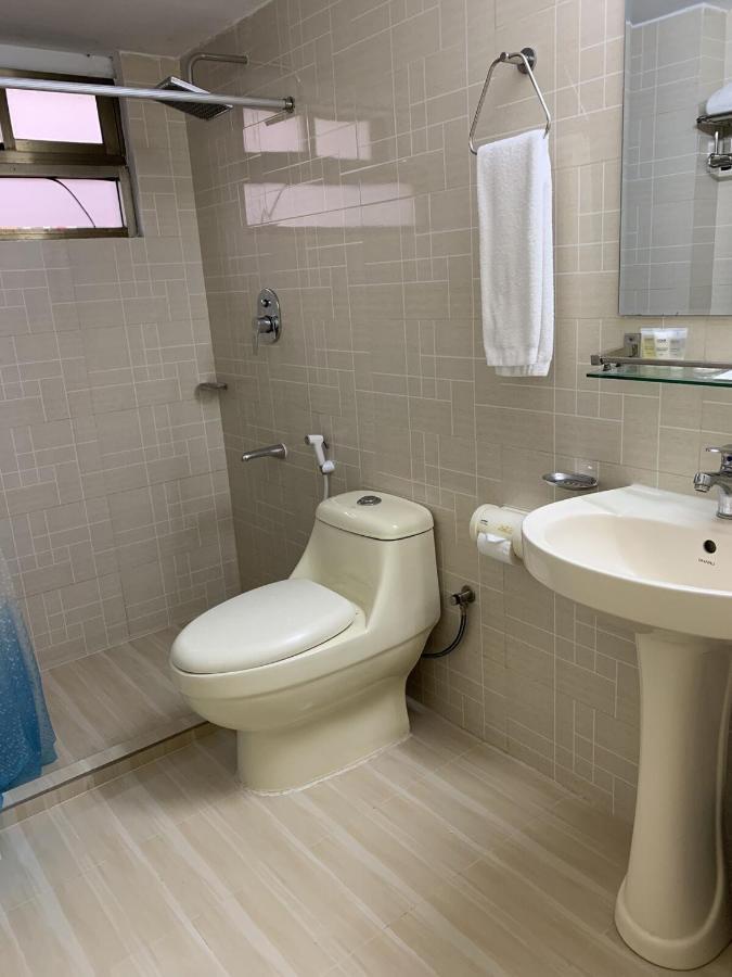Hotel Grand Circle Inn ダッカ エクステリア 写真